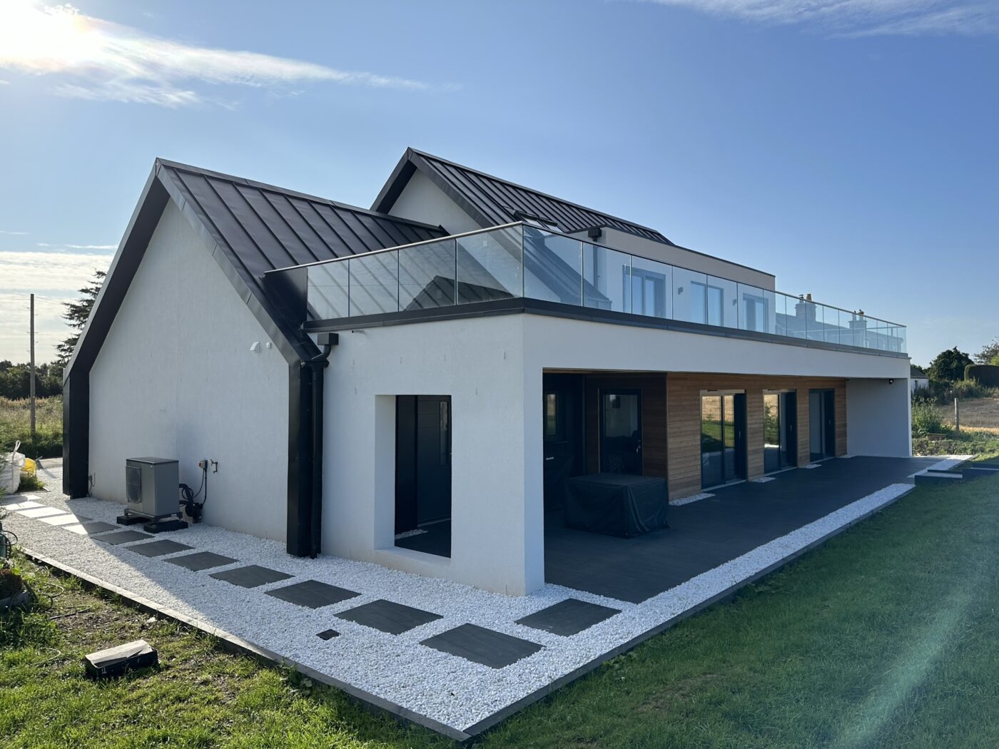 New House, Airntully